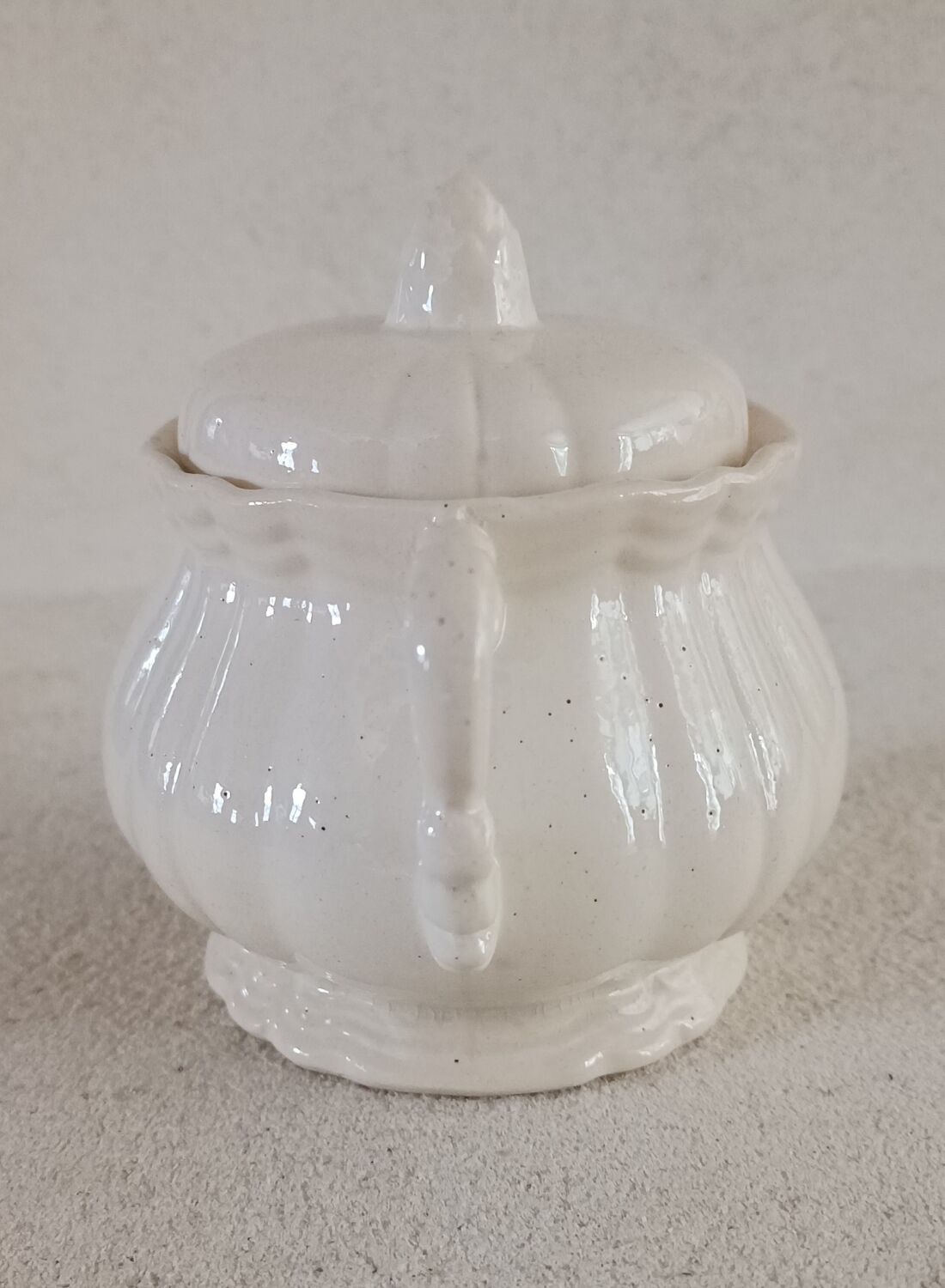 Sarreguemines ivory iron earth sugar bowl