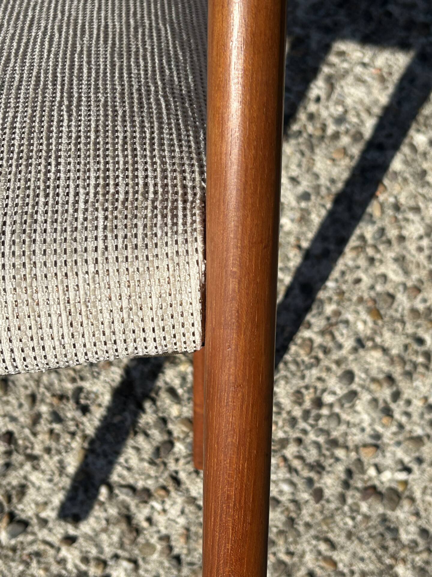 Lot of 6 teak chairs by Niels Otto Møller model 71.