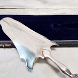 1930 silver metal pie shovel