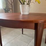Vintage French house extendable round table (very large when unfolded)