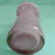Vase en verre rose