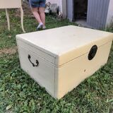 Storage box