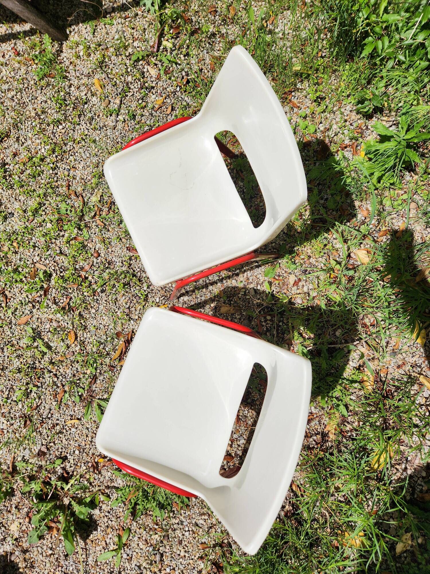 Duo of vintage and designer children's chairs. Kindergarten. 1980.