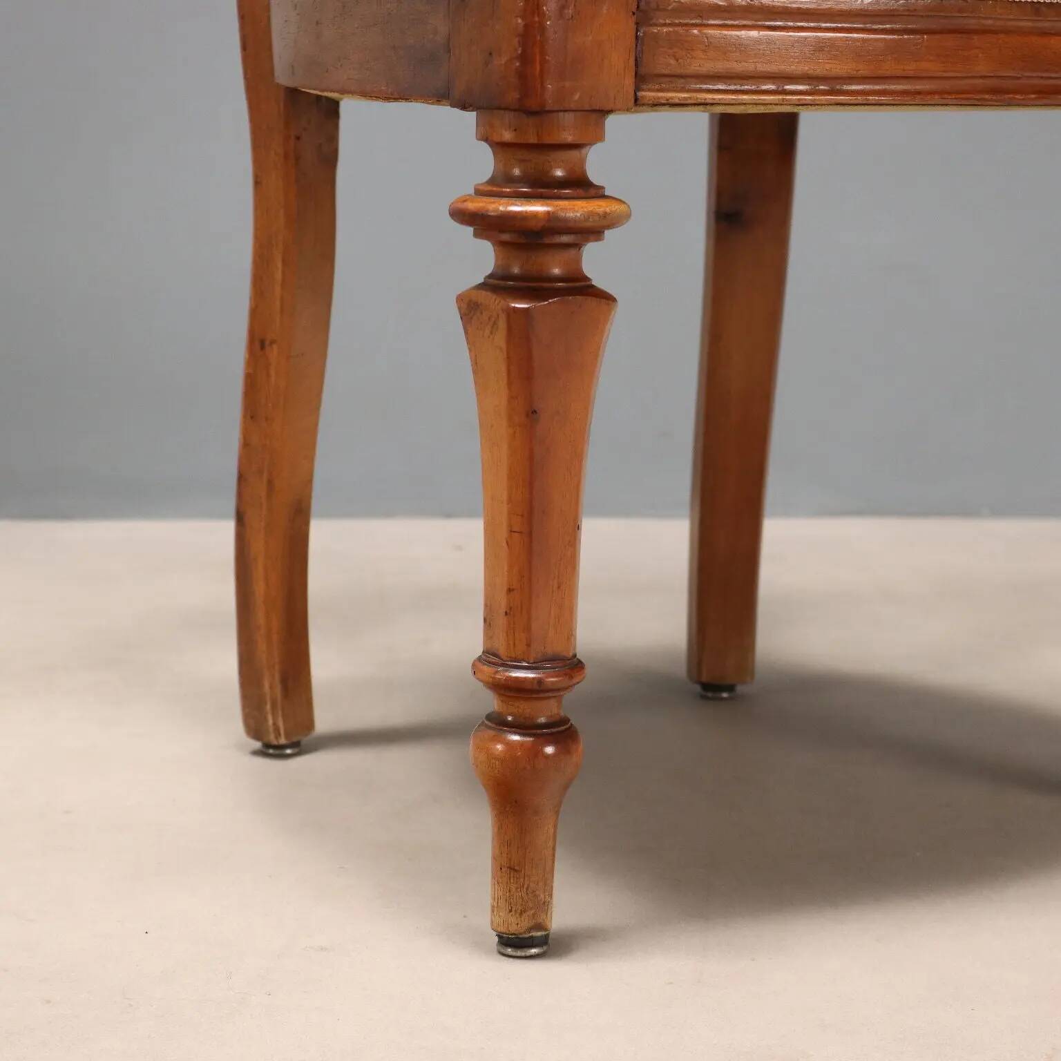 Antique walnut chairs with upholstered seats in fabric, Italy, late 19th century.