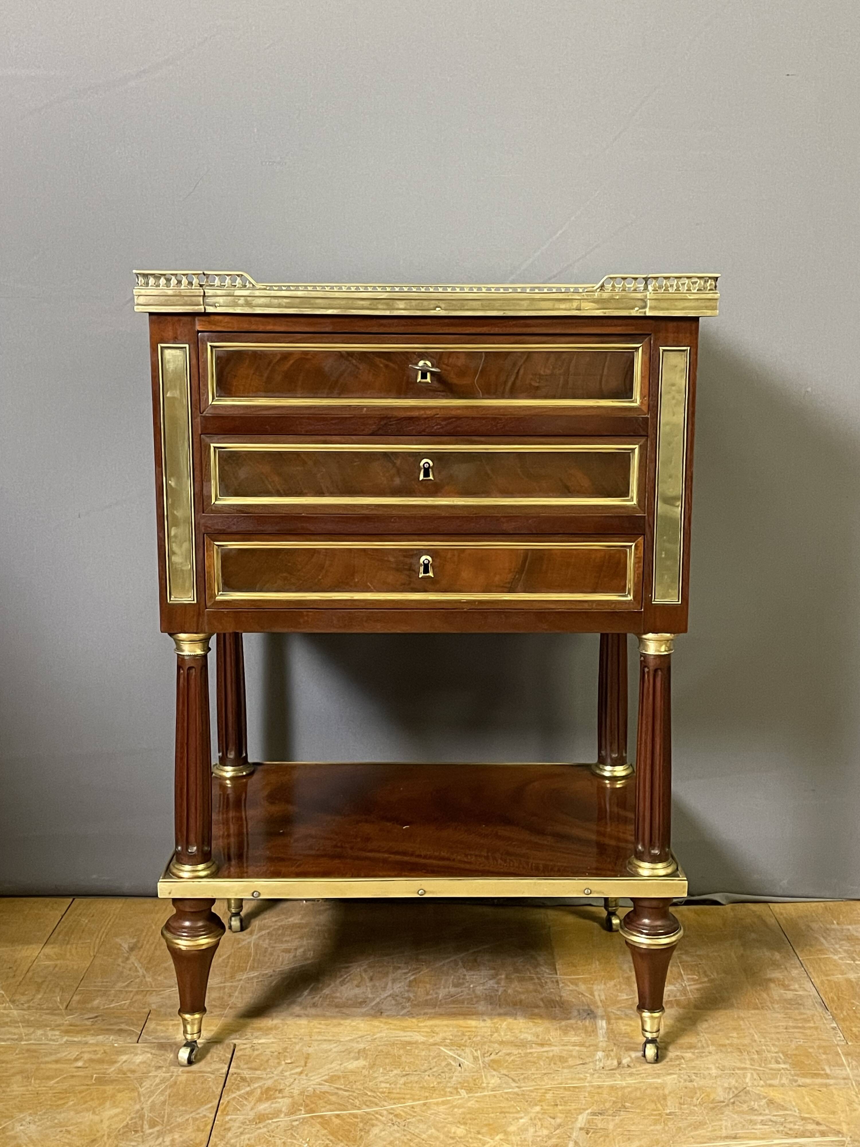 Directoire Chiffonnières Table circa 1820
