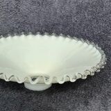 Serrated opaline suspension