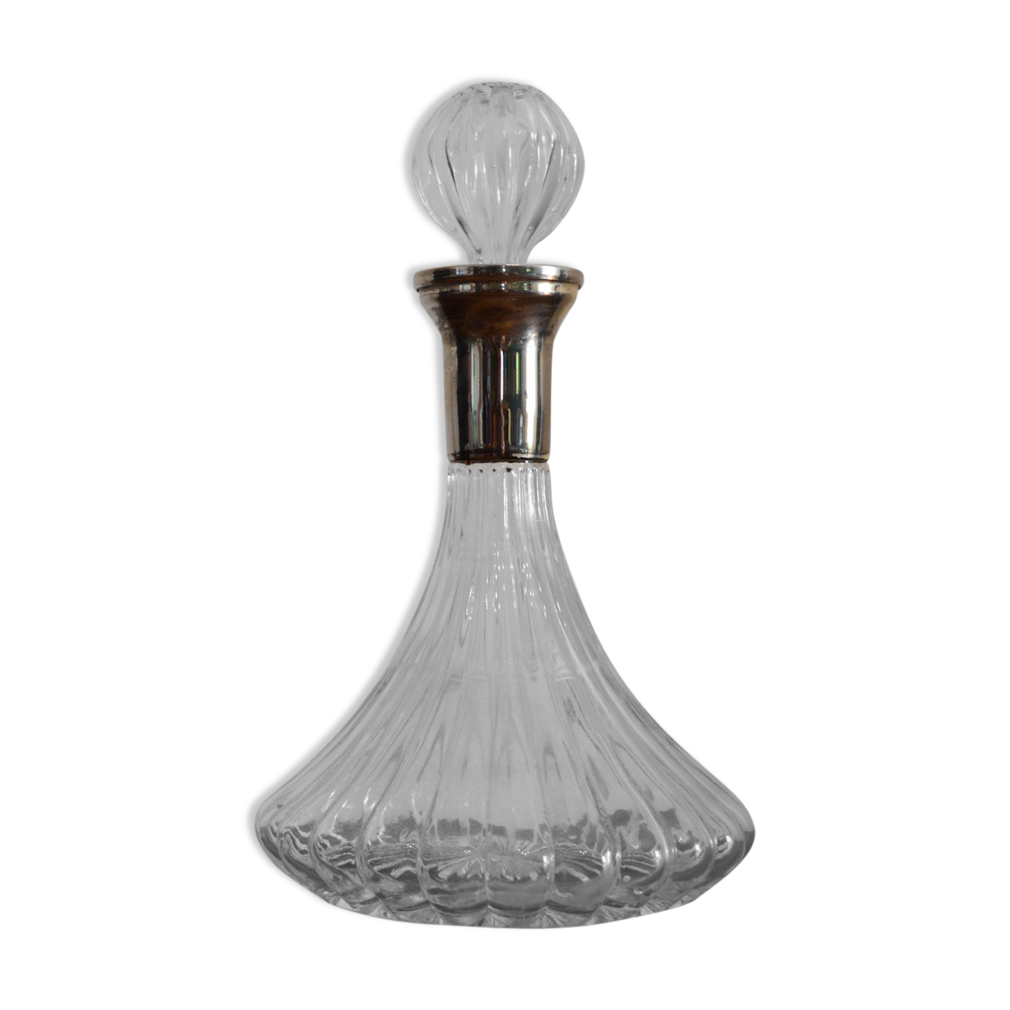 Wine carafe
