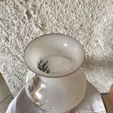 Vase en opaline