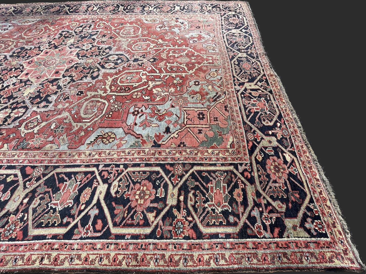 Antique Heriz Persian Rug Circa 1900/1910