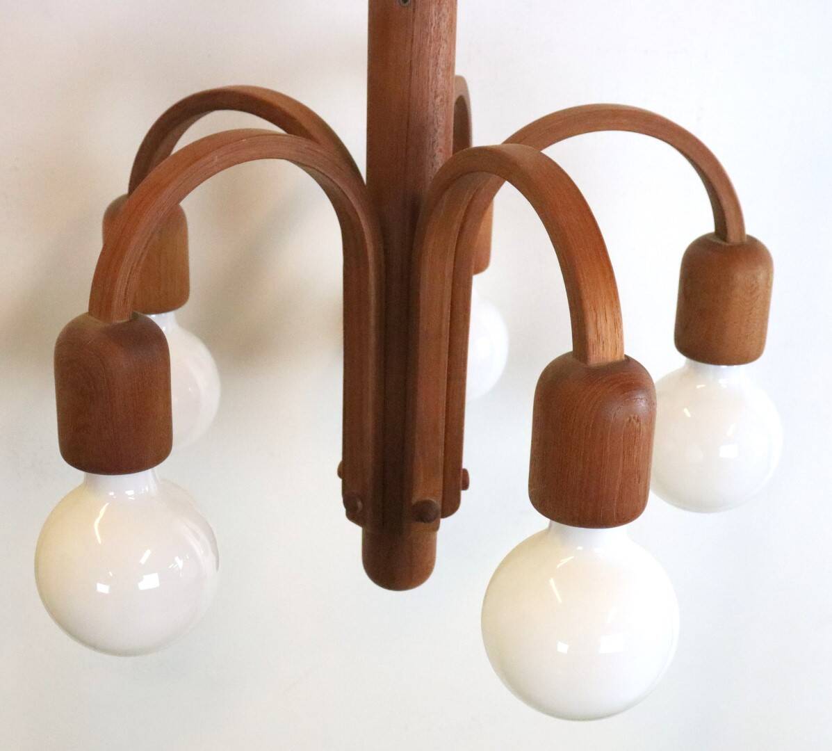 Deens design teak Domus hanglamp