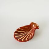 Shell-shaped ceramic catchall, Magdalithe, brick and gold, 1970.