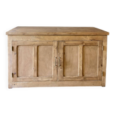 Old oak counter