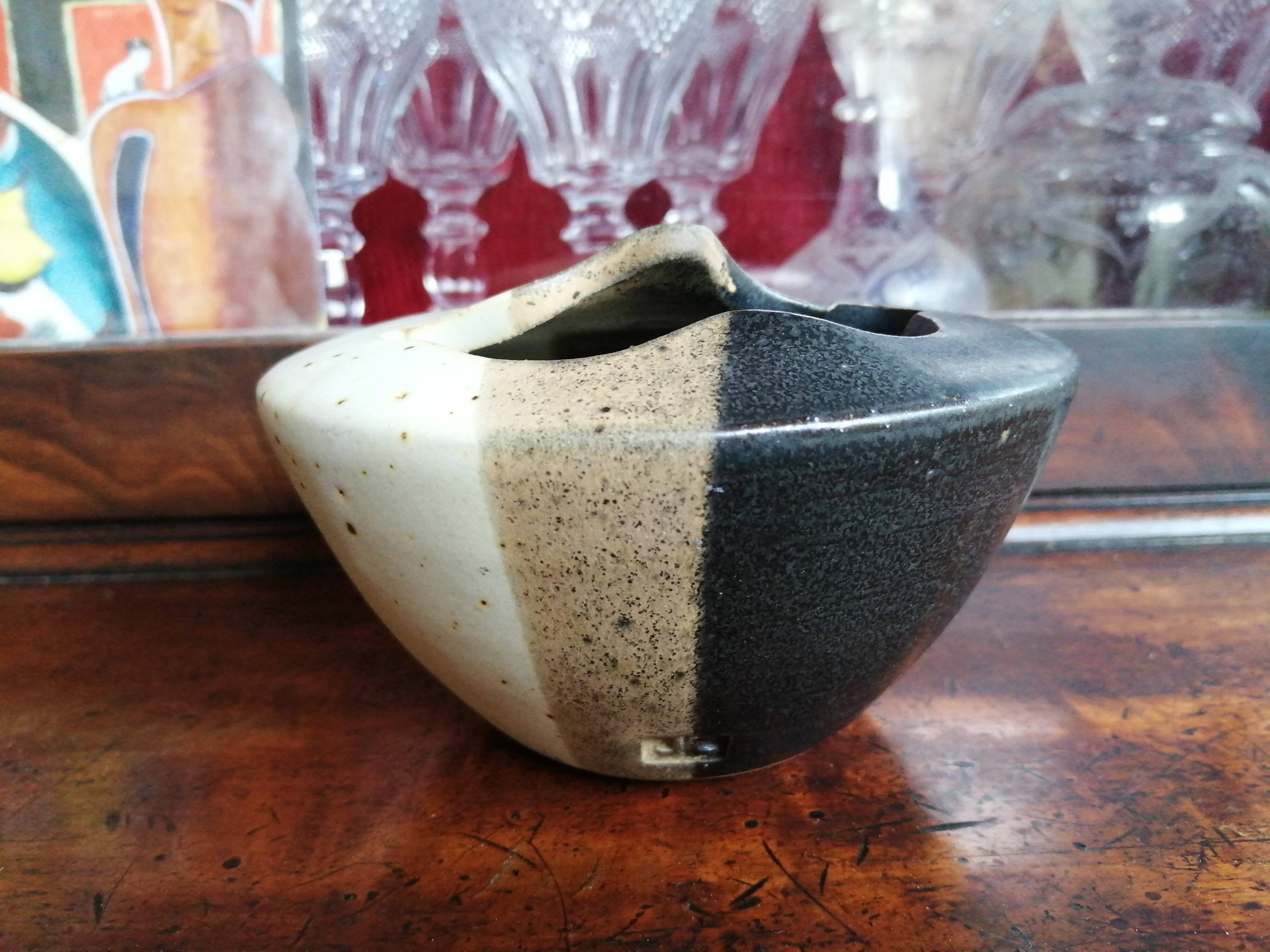 Vase flower frog, stoneware Puisaye signed Jean Cacheleux, 80's design