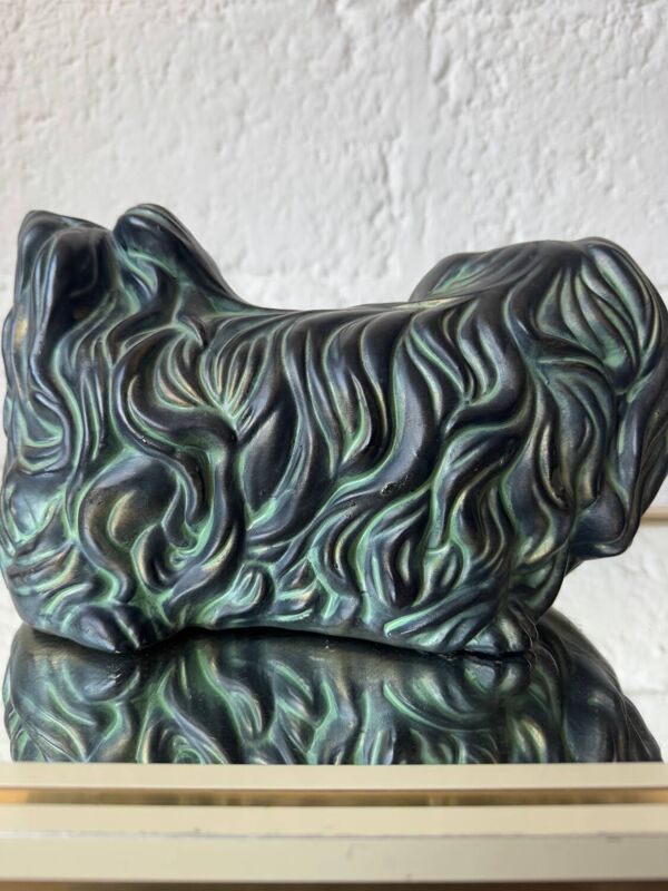 Chien pékinois céramique patine bronze années 60