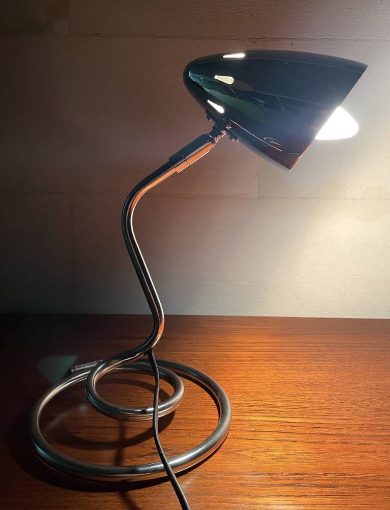 Space-Age chrome spiral desk lamp ⎜ 1980s