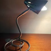 Space-Age chrome spiral desk lamp ⎜ 1980s