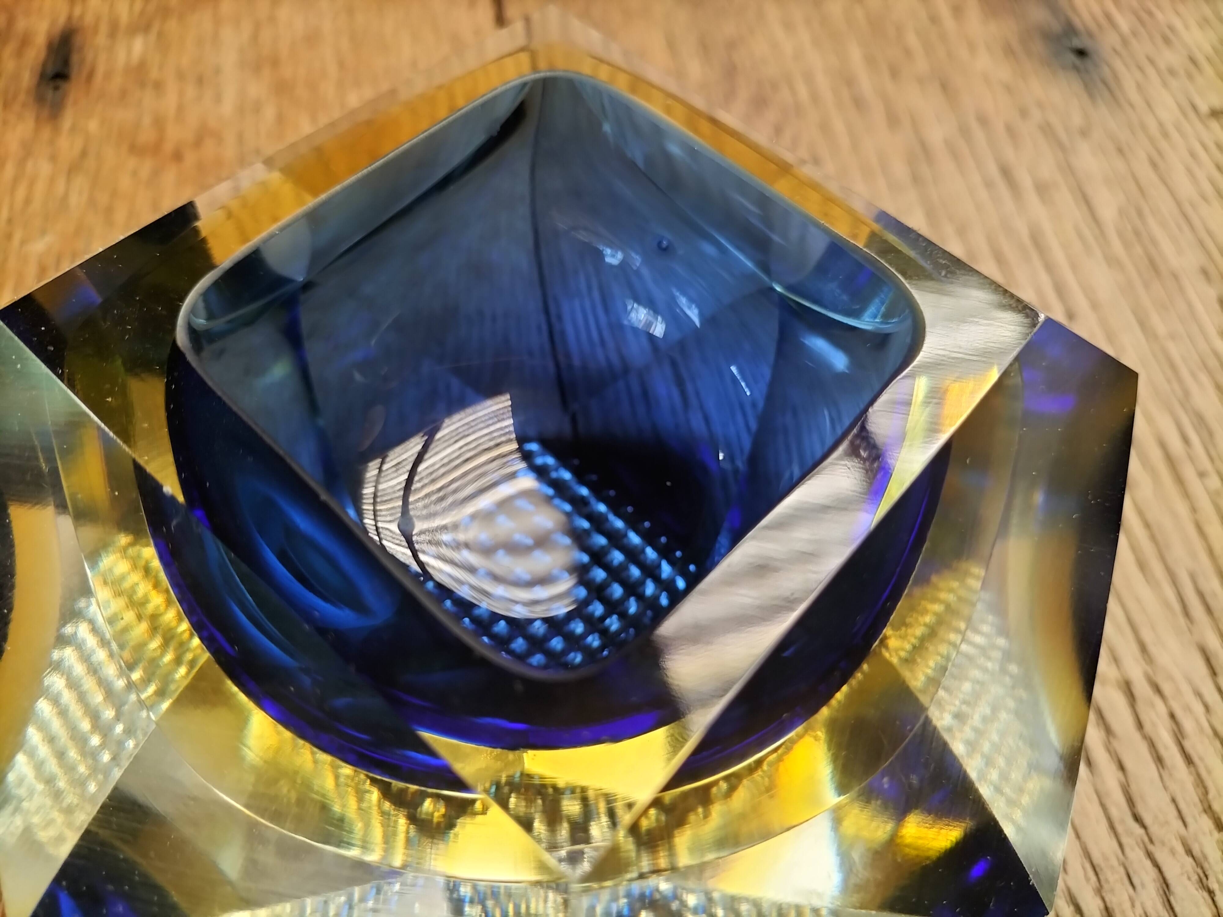 Cendrier sommerso en verre de murano