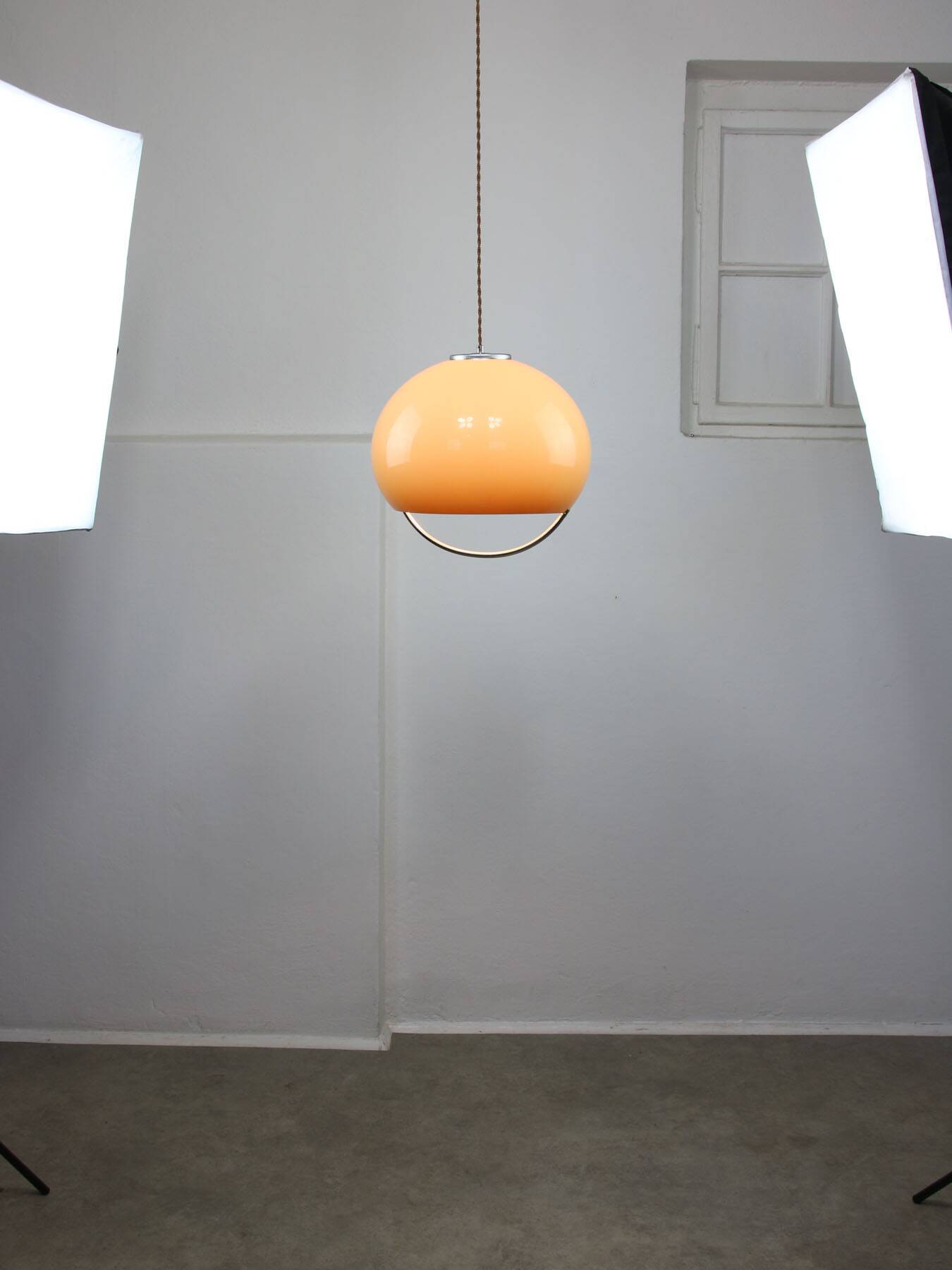 Lampe à suspension jolly space age italienne de guzzini