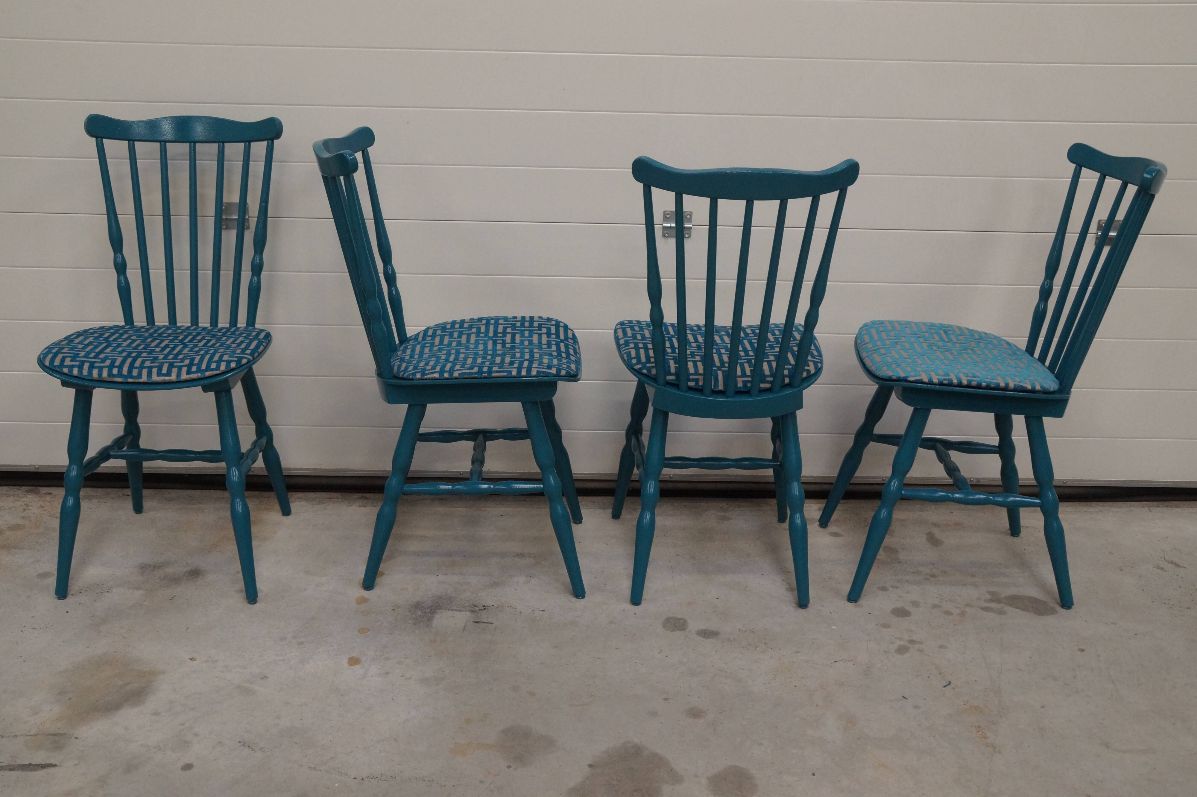 Set of 4 chairs Baumann
