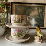 Vintage stoneware cups