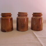 3 Spice pots with crouted cork.