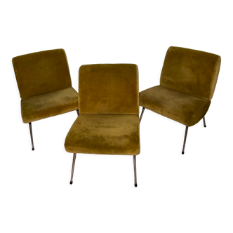 Suite de trois fauteuils pelfran  modèle kiss