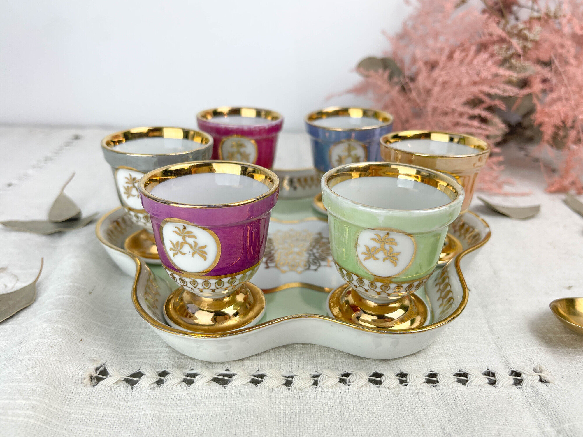 Set de 6 coquetiers vintage en porcelaine de limoges