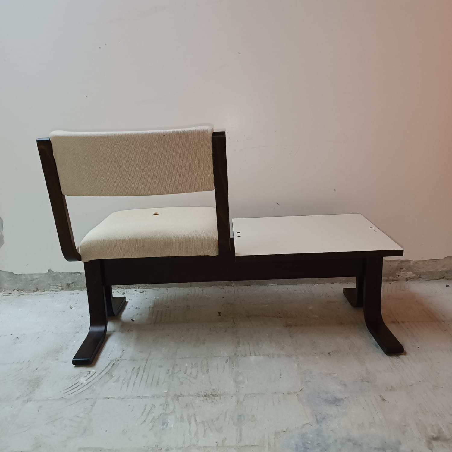 Chair + table on beam vintage 80s