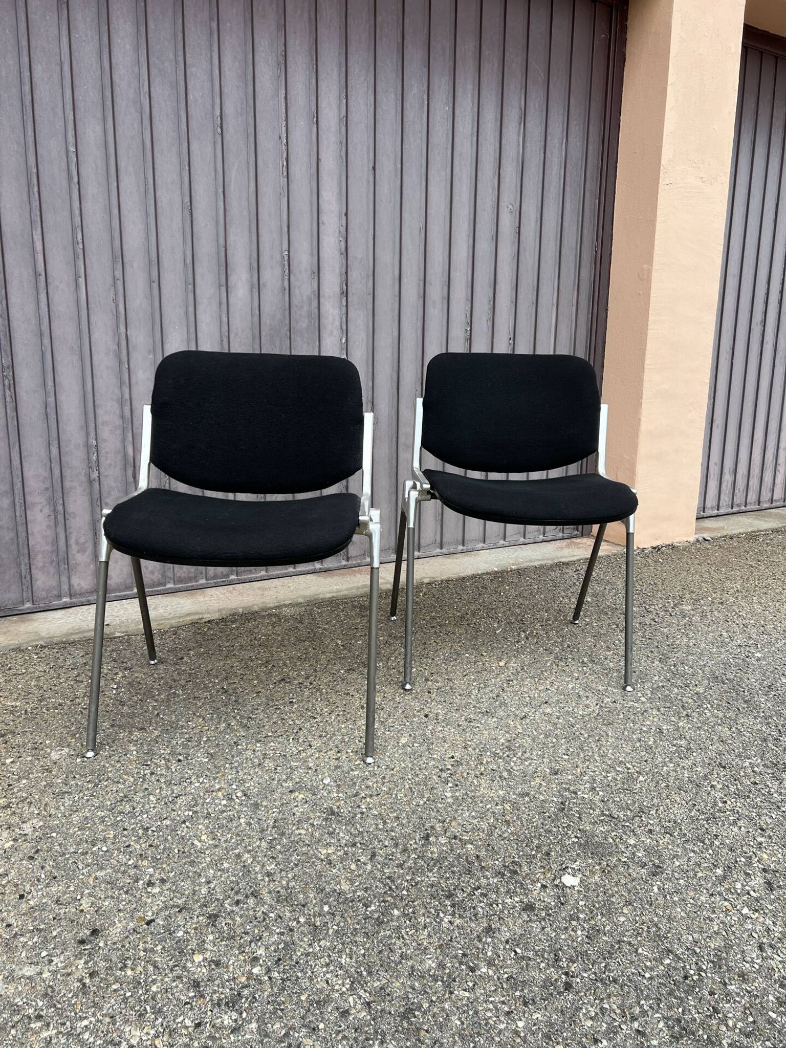 Paire de chaises design DSC Castelli signées Giancarlo Piretti Italie