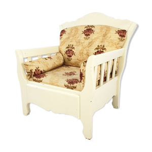 Fauteuil en bois avec