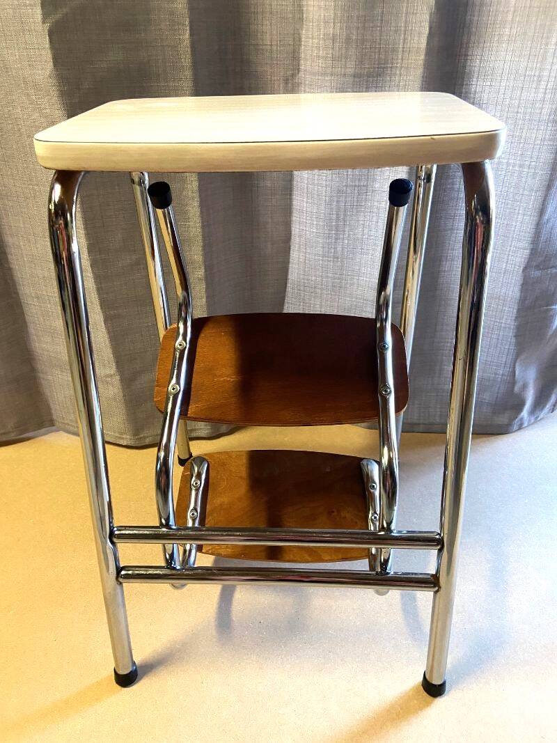 Vintage & Ancien Petit Escabeau Marchepied Tabouret 1970 Formica Bois Chrome