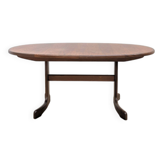 Fishtail dining table by G-Plan