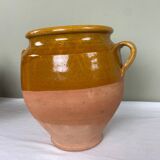 Old grease pot