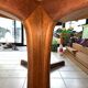 Baumann oval table with extensions
