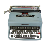 Typewriter, olivetti lettera 32