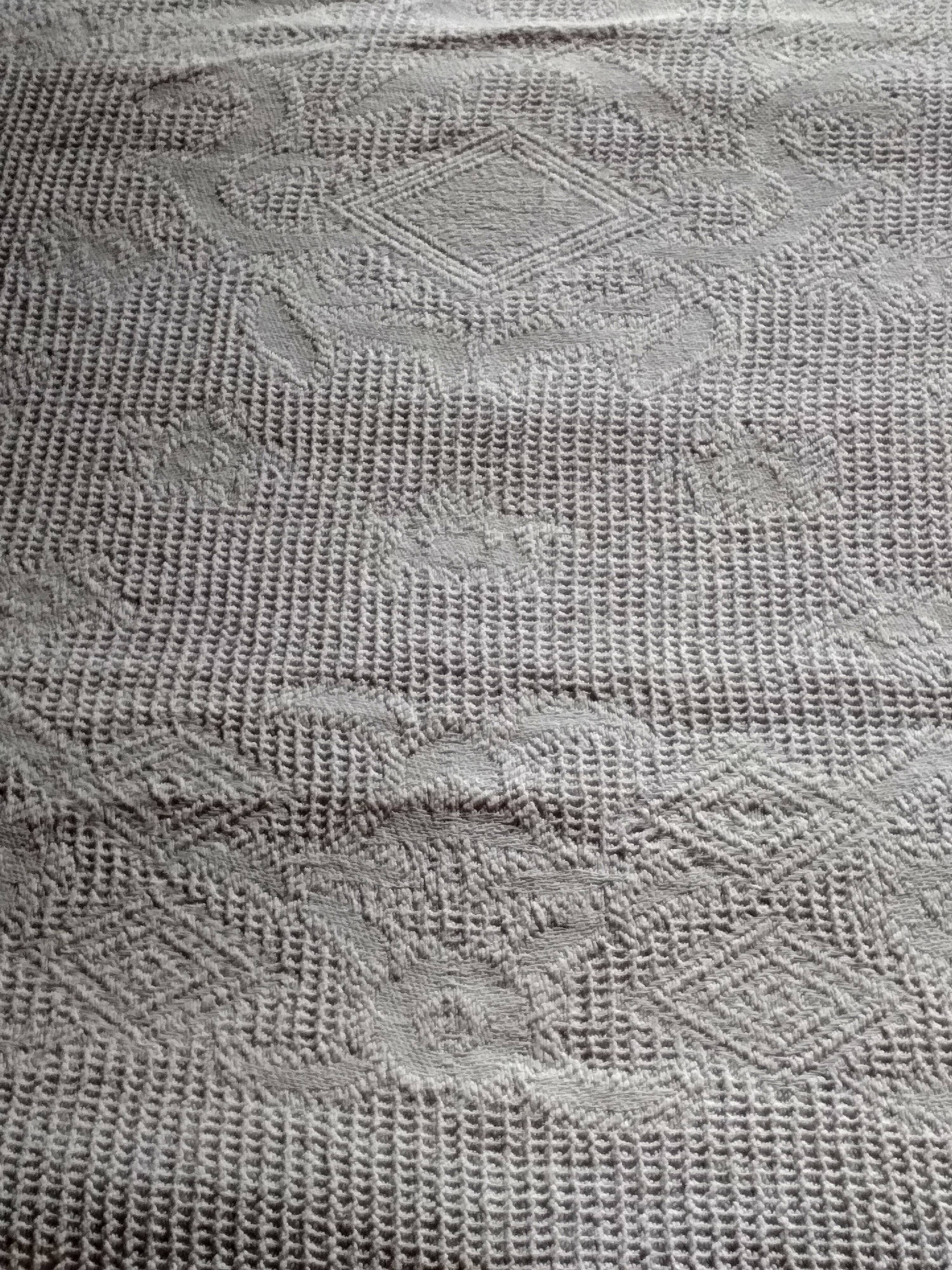 Bedspread in woven white cotton, single bed