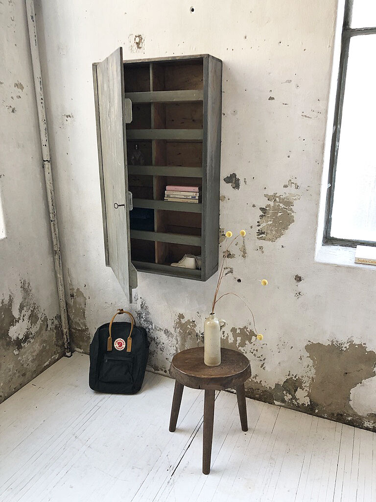 Wall craft furniture