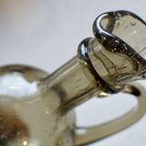 Carafe sur pieds en verre soufflé