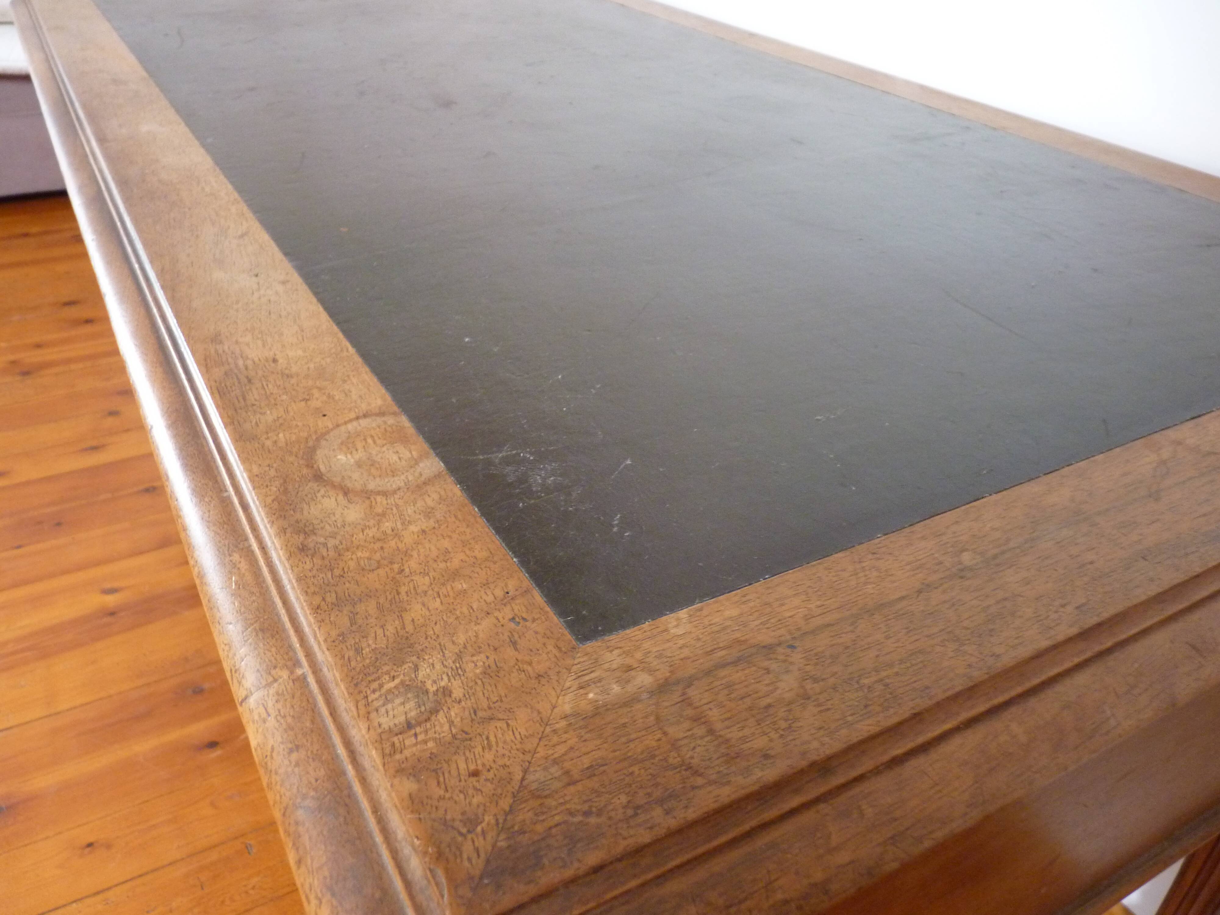 Desk Louis XVI style