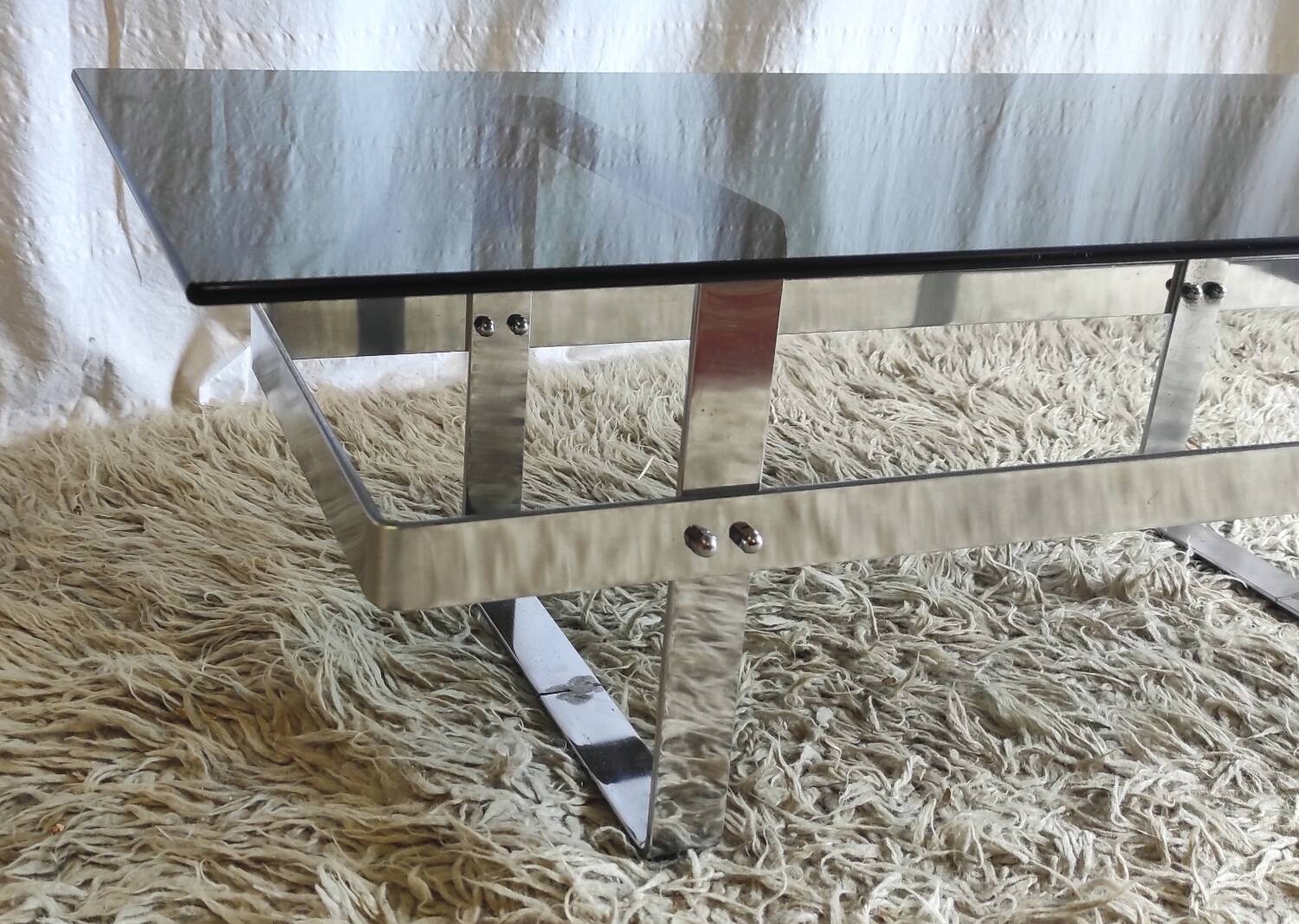 Designer coffee table in chrome metal and smoked glass - 70s/80s