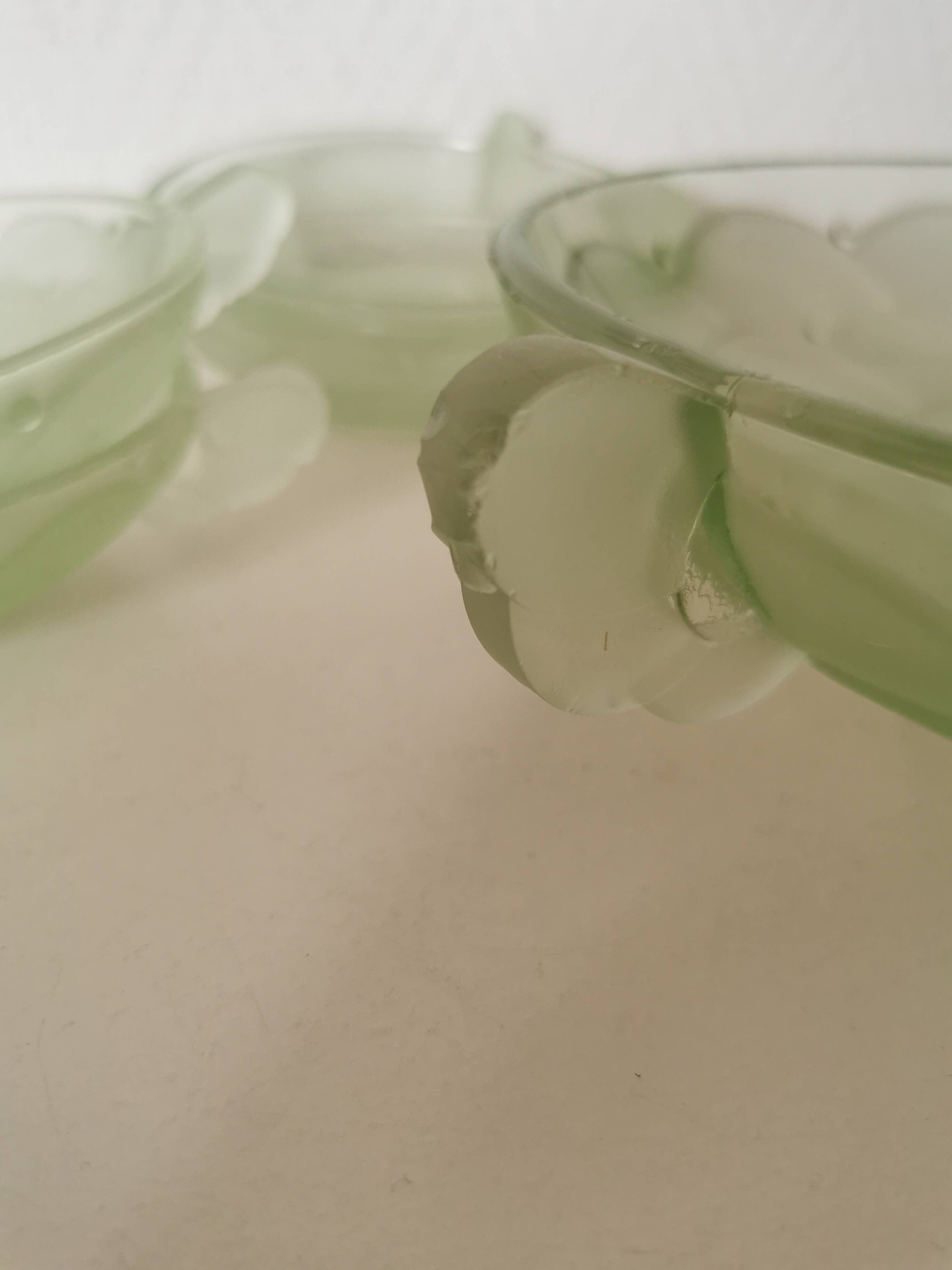 Art Deco dessert service in uraline, salad bowl and cup