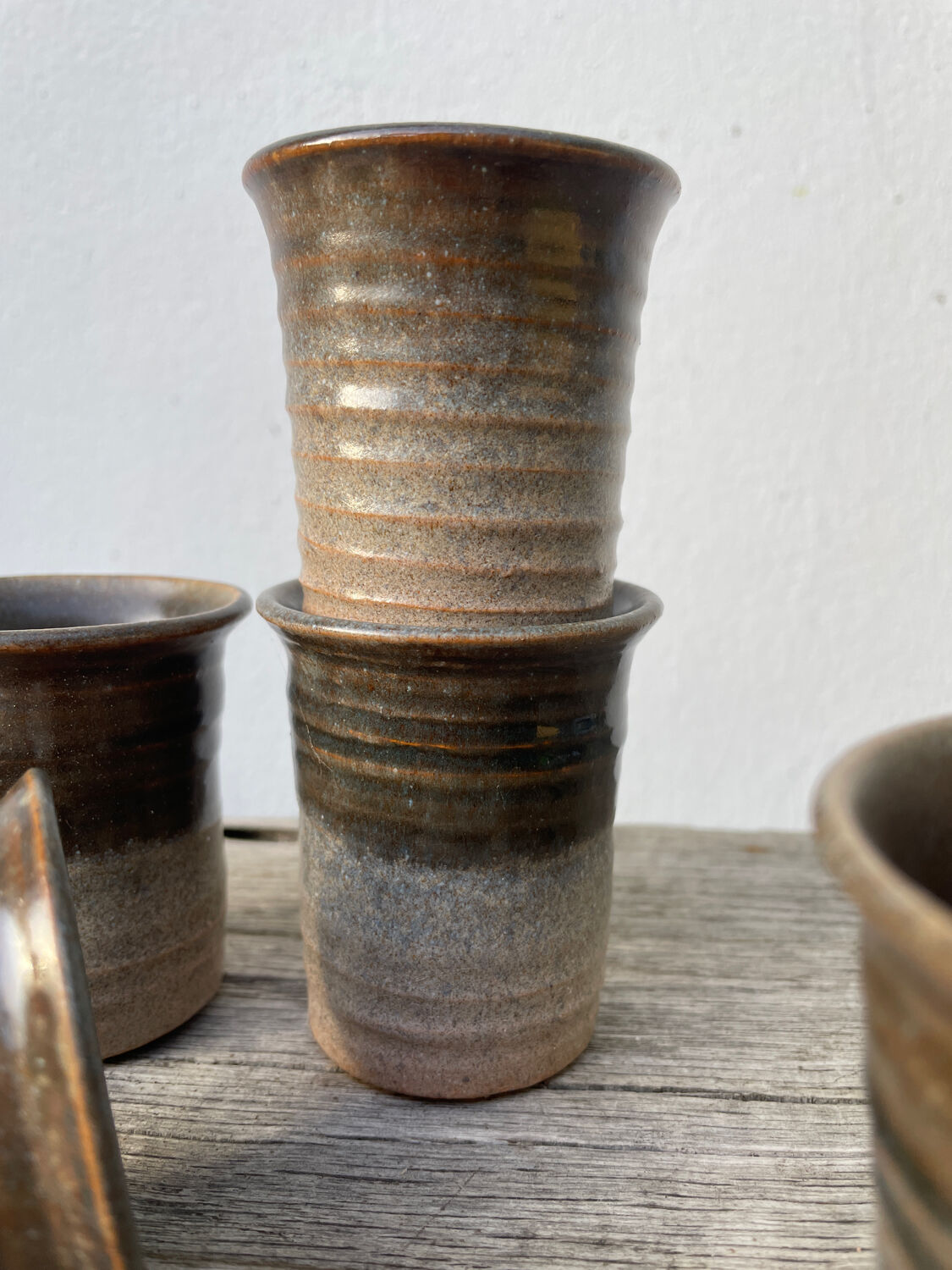 6 tasses à café en terre cuite 