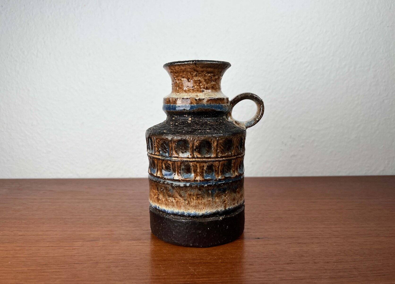 Ceramic vase from the Danish modern mid-century studio, 1960s.