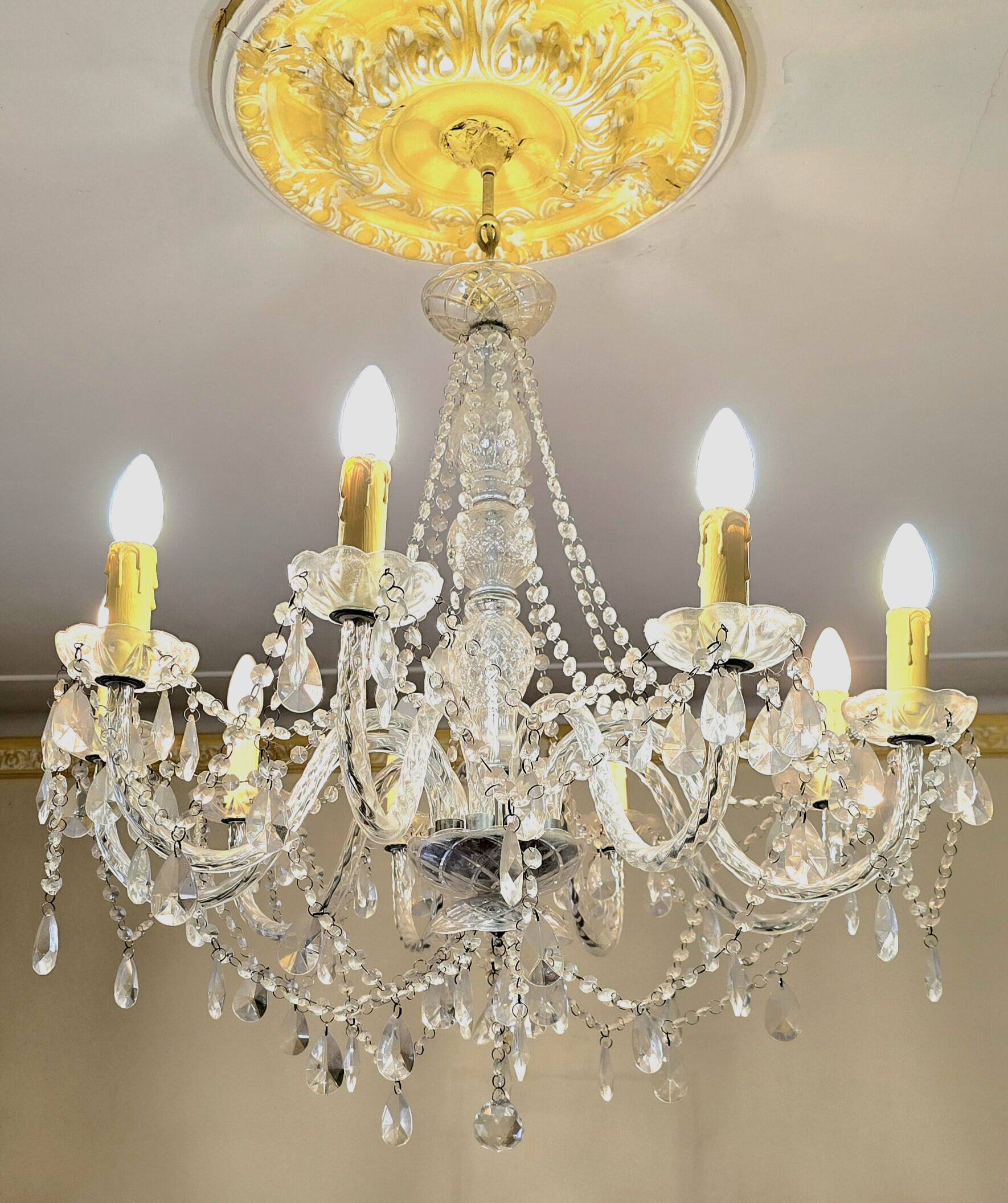 Glass chandelier with polypropylene arms – 9 lights