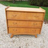 Chest of drawers