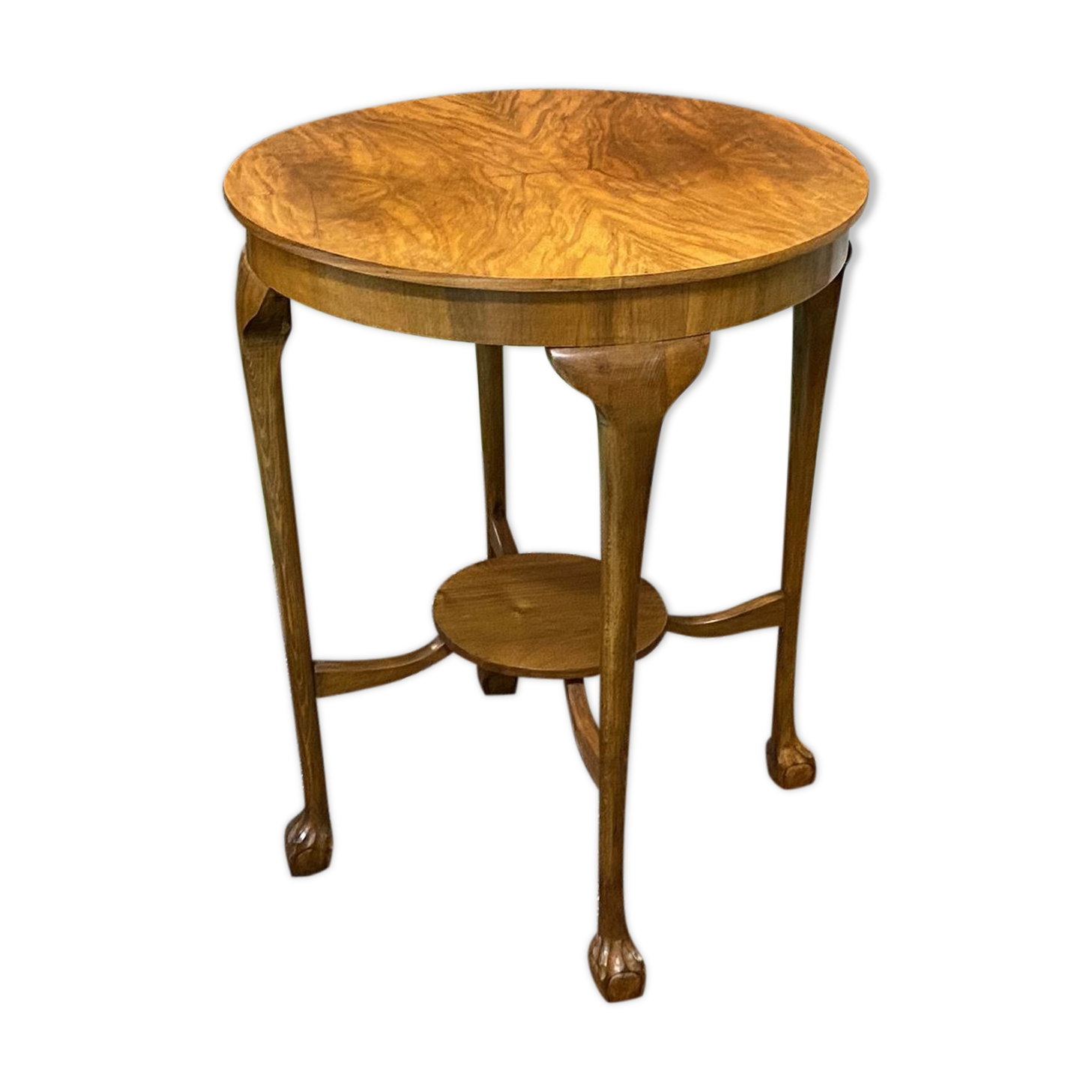 English walnut healing from the 1930s