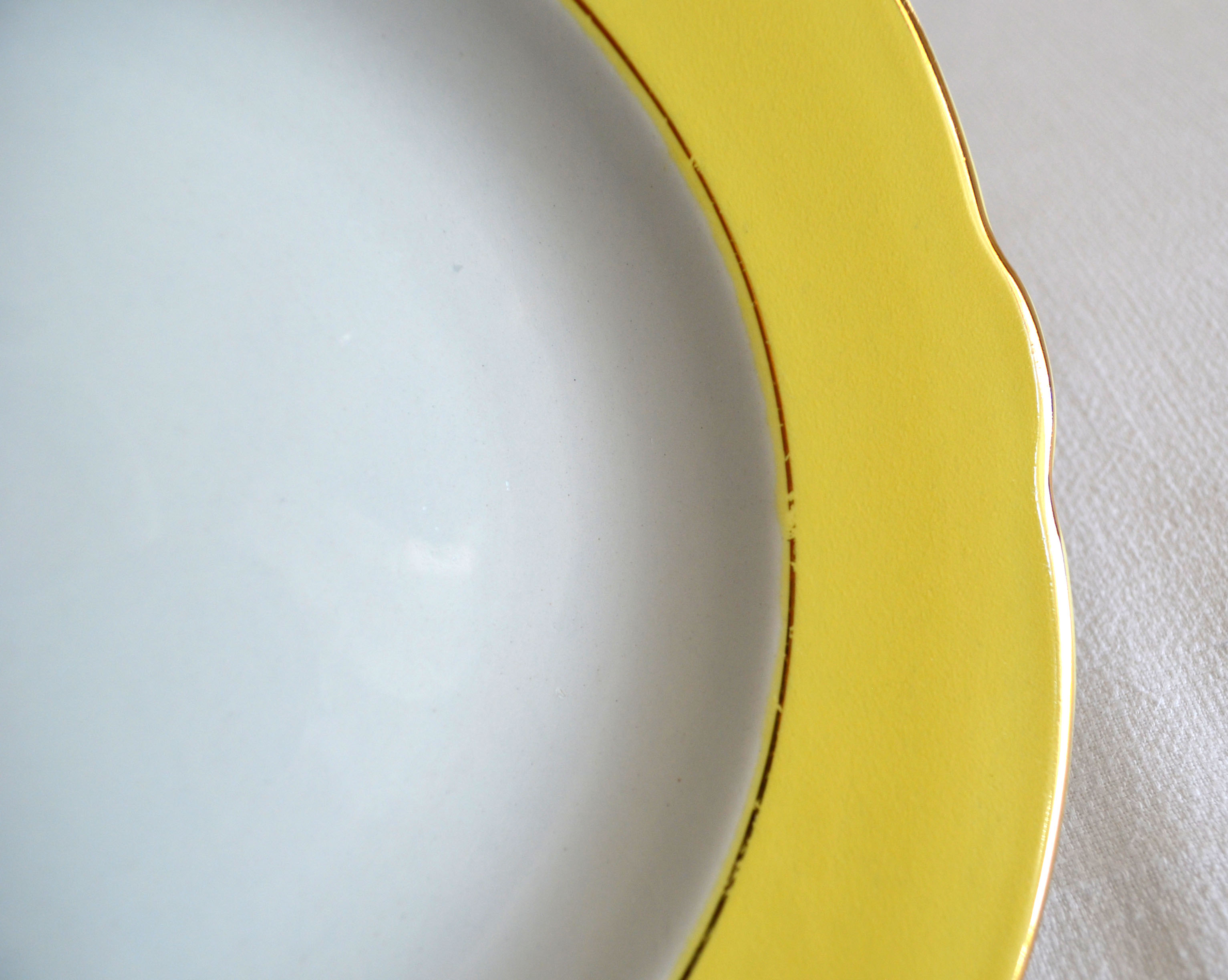 6 hollow plates Lunéville model Daffodil