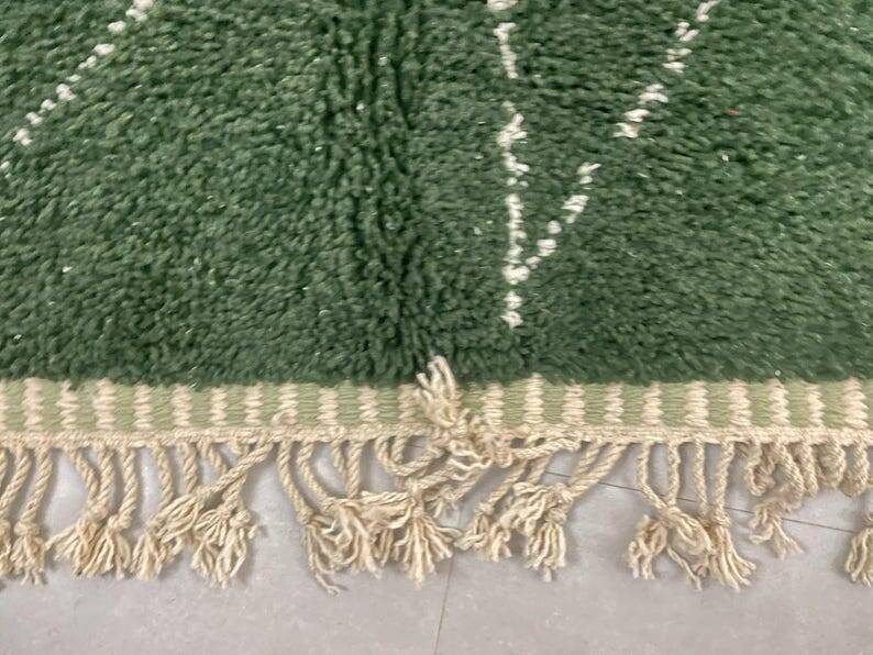 Green carpet 250cmx150cm