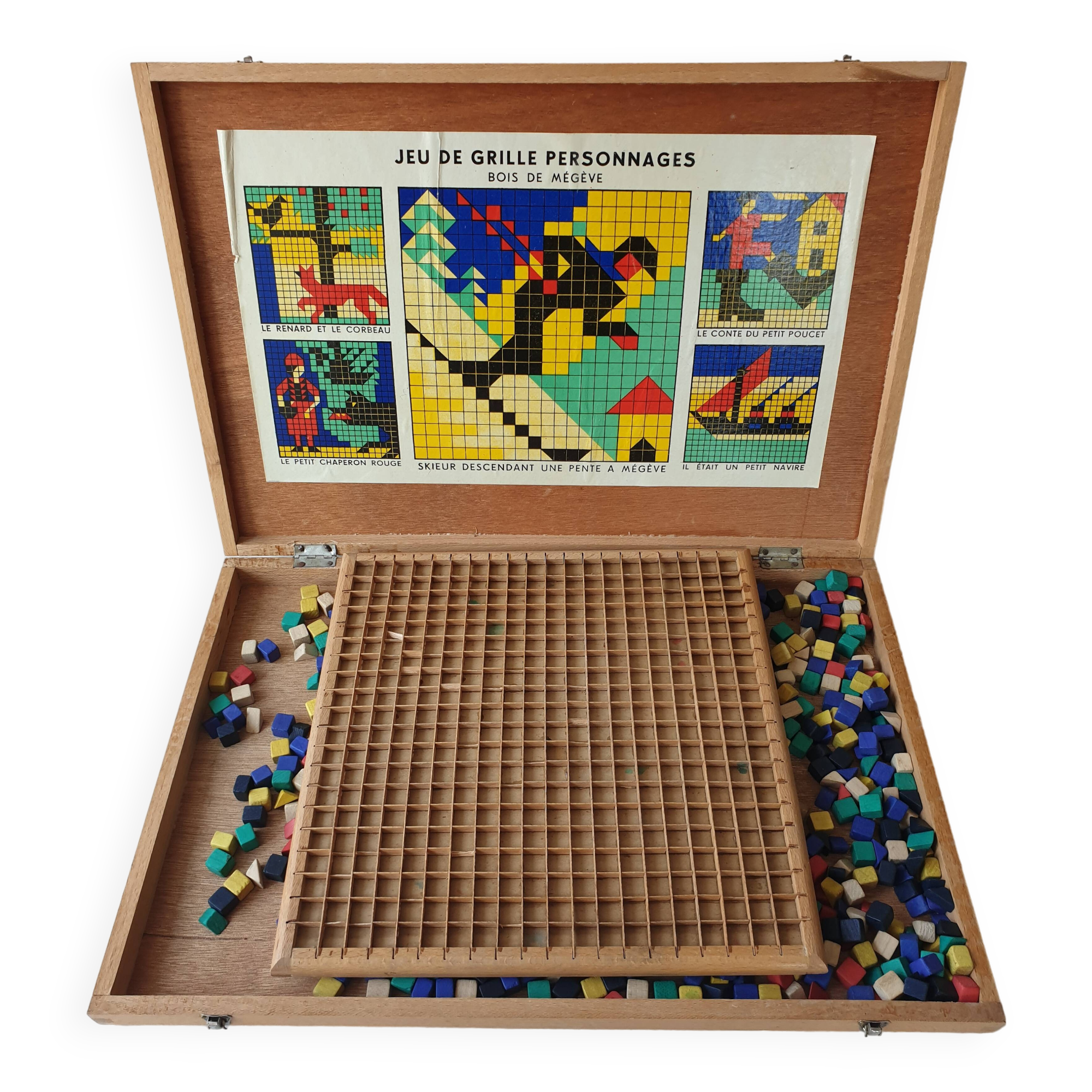 Jeu Ancien en bois - Jeu de grille personnages - Bois de Mégève (Vintage)