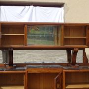 Grand buffet 2 corps en noyer et marbre